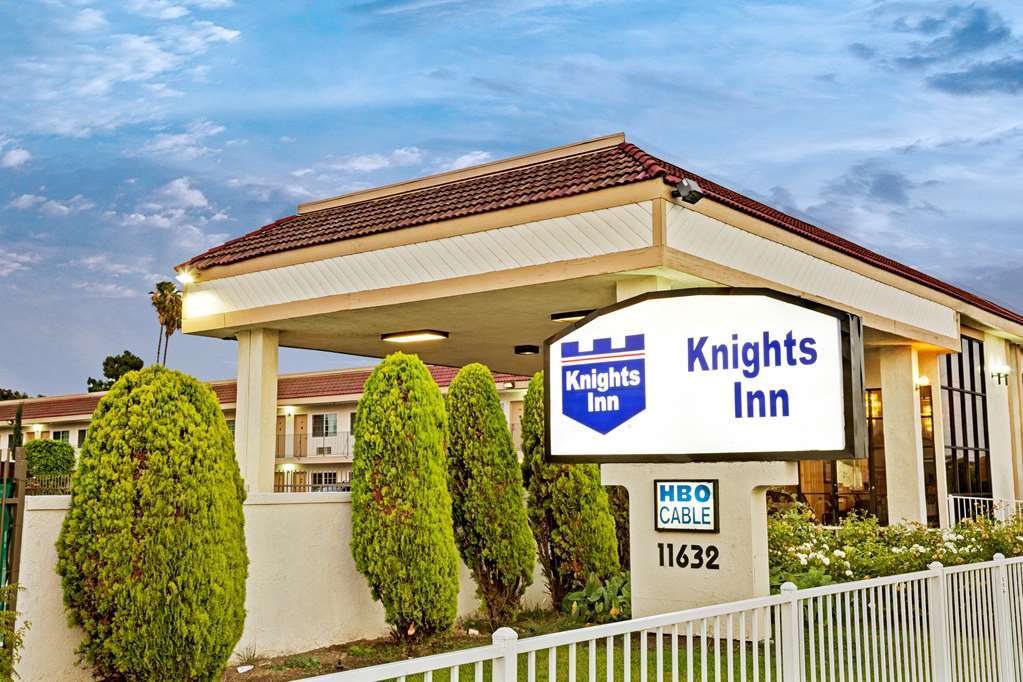 The Dixie Orange County Hotel Stanton Kültér fotó